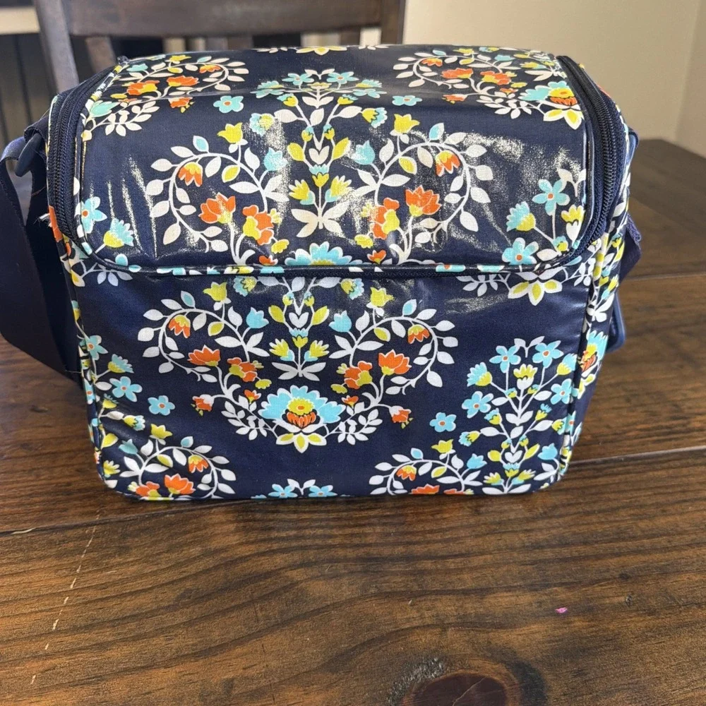 Vera Bradley Insulated Lunch Box Cooler Bag Navy Floral Adjustable Strap